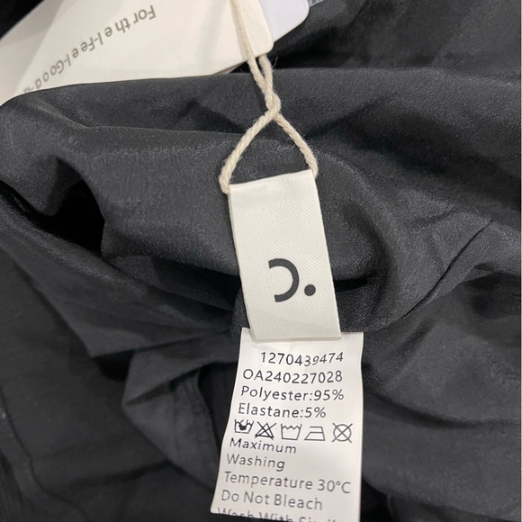 NWT Commense Frenchy Button Split Long Dress Black Medium - Picture 4 of 10